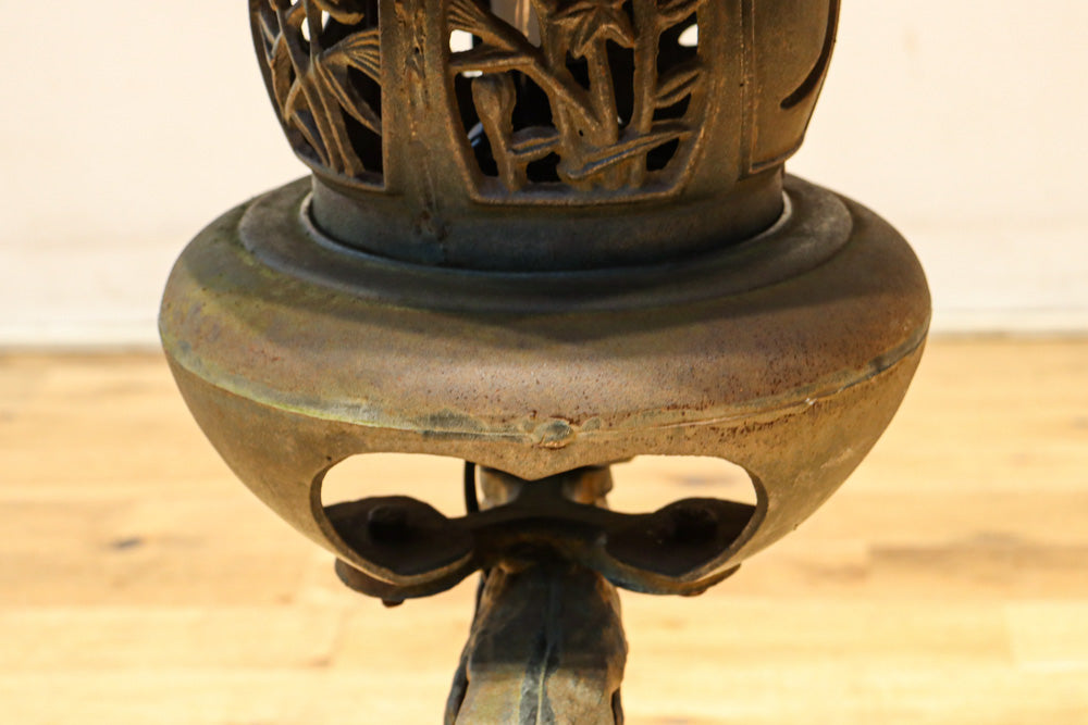 Antique tool (Iron lantern) DC8541