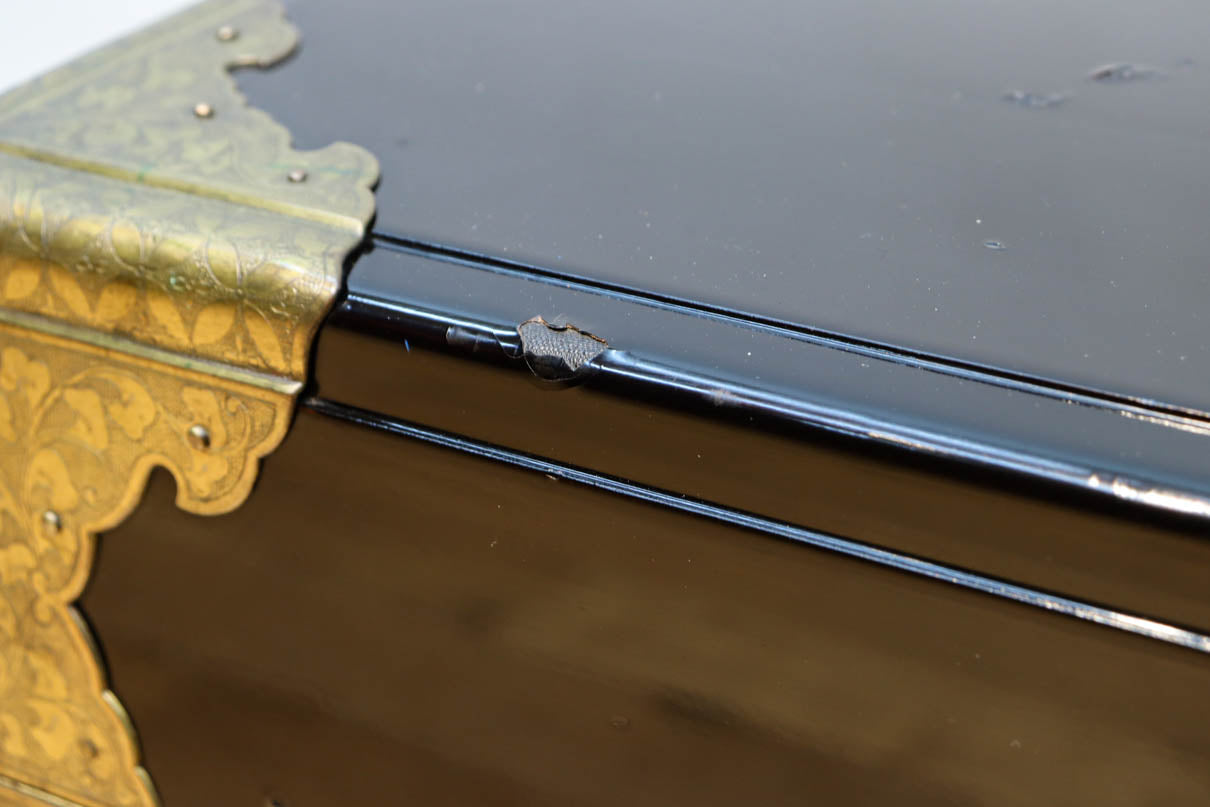 Antique tool box (Hasami-bako) DC8542