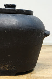 時代を重ねた趣きある火消し壺　DC8566