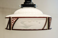 朱のセル装飾が雅な透かし模様入り電笠　DC8572