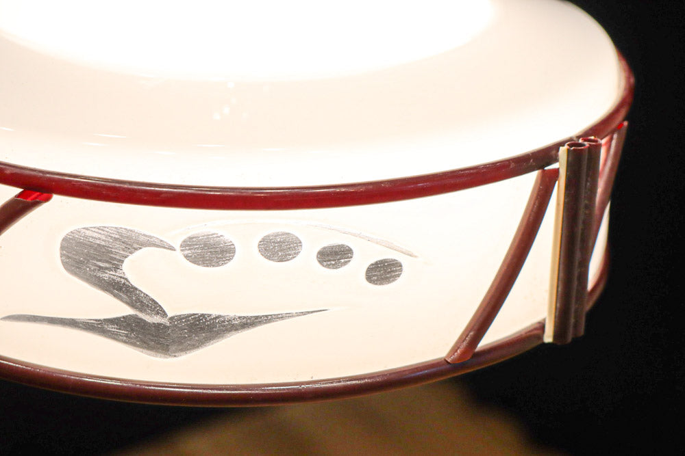 朱のセル装飾が雅な透かし模様入り電笠　DC8572