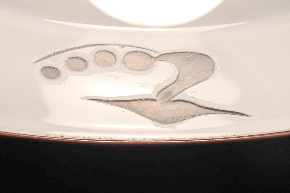 朱のセル装飾が雅な透かし模様入り電笠　DC8572