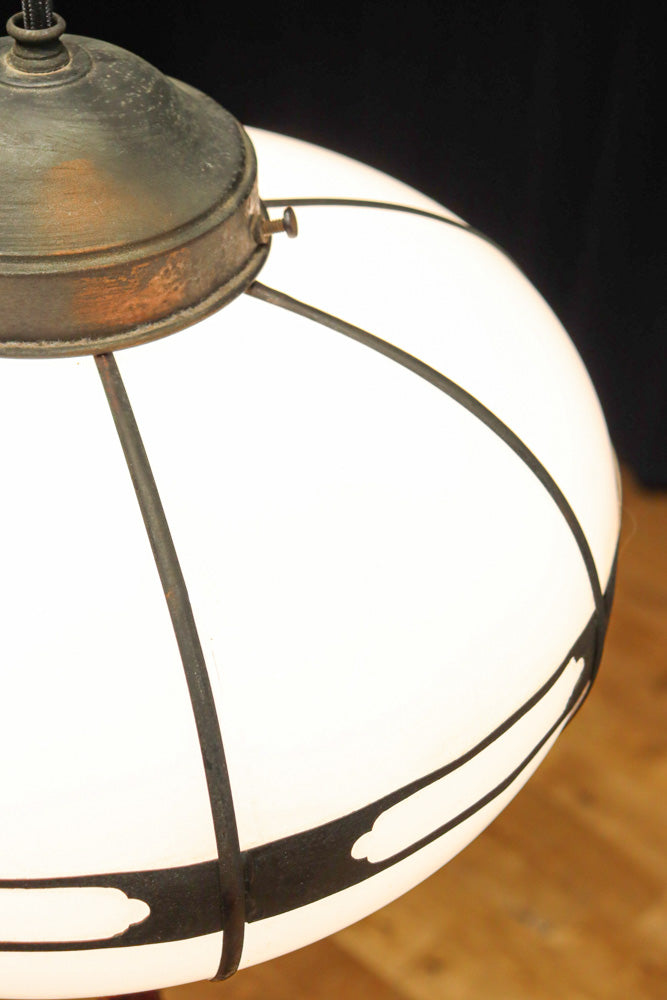 時代を経た味わいが風情ある雪洞型電笠　DC8576