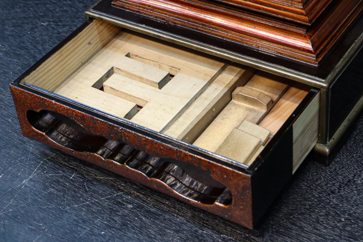 華やかな見映えのする香炉 DC8584 – 古福庵 [ KOFUKUAN ] オンラインストア