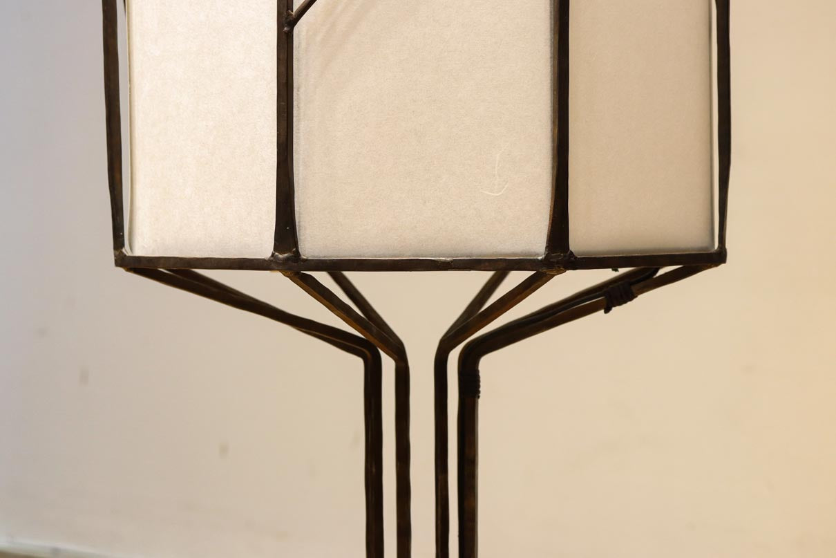 高さ1370ミリ!! 和モダンなフレームデザインのスタンドライト　 DC8586