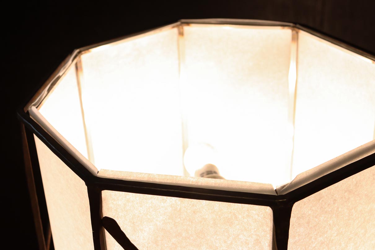 高さ1370ミリ!! 和モダンなフレームデザインのスタンドライト　 DC8586