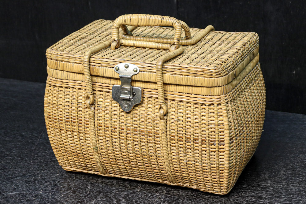Bamboo woven basket DC8587