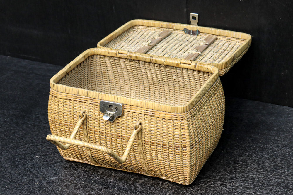 Bamboo woven basket DC8587