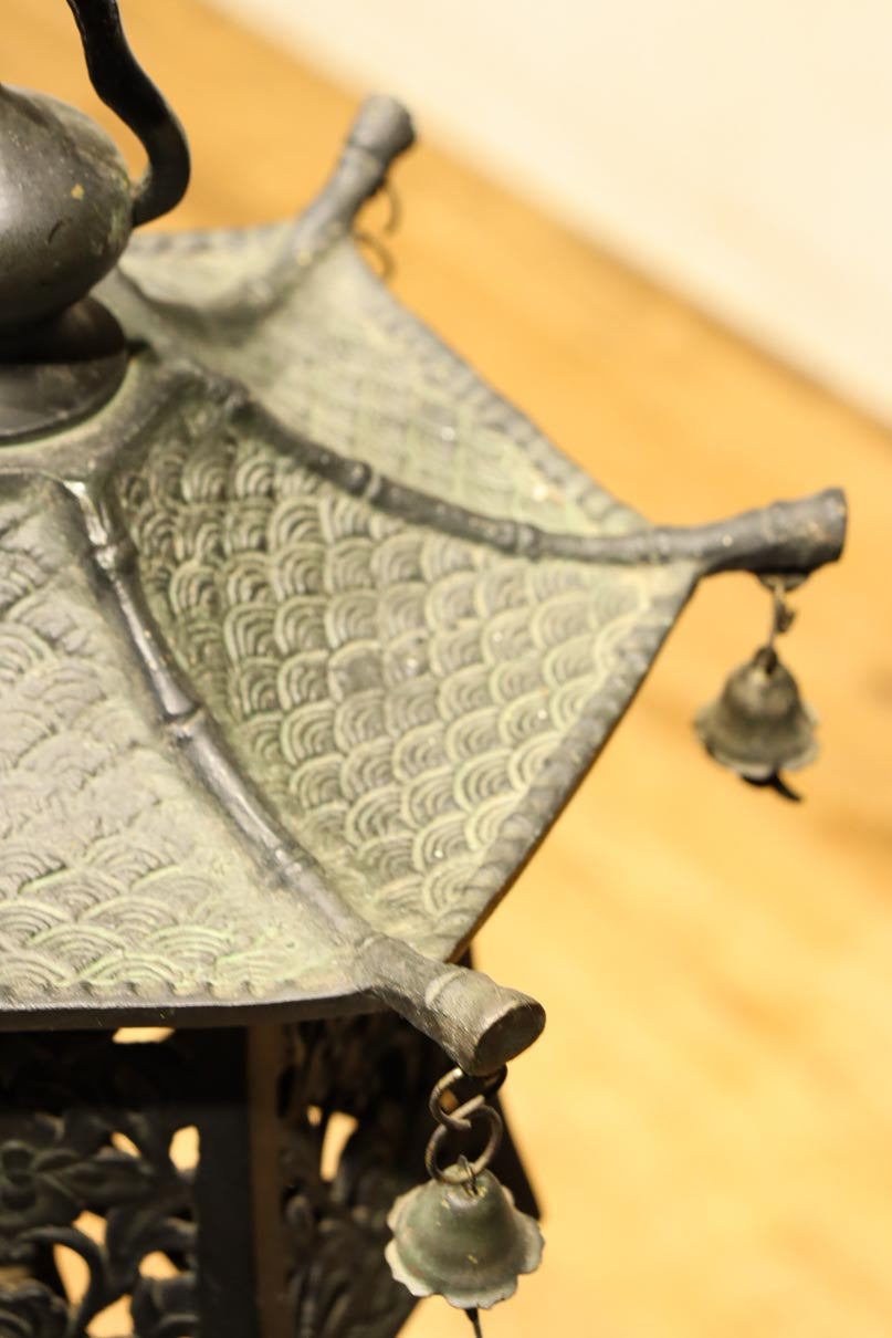 Antique tool (hanging lantern) DC8598