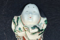 ふくよかなお顔立ちの縁起の良いお多福の置物(木箱付き)　DC8602