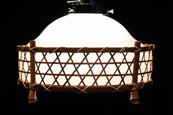 籠目編みの竹製フレームで和の風情ある電笠　DC8611