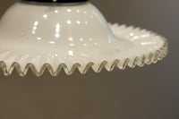 細やかに波打つ透明のフリル縁がレトロ感漂う電笠　DC8614