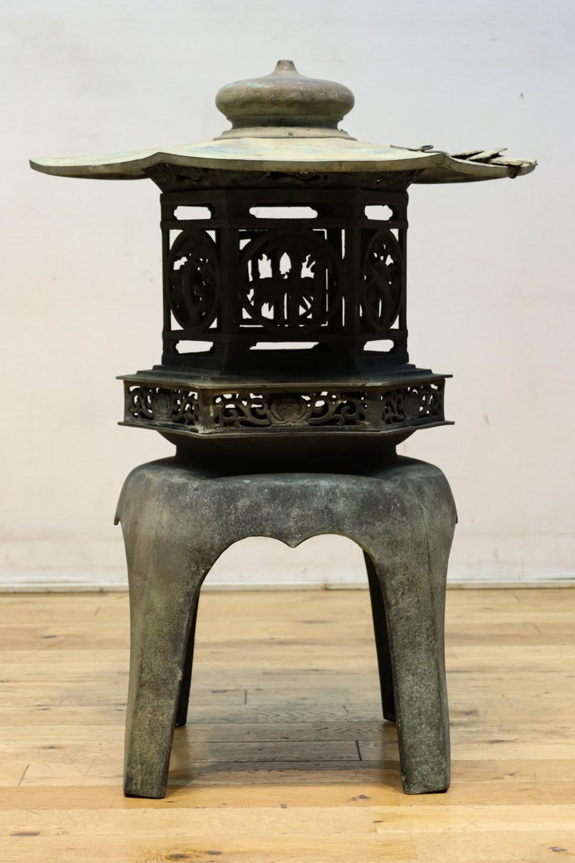 松竹梅の透かし模様が風情ある灯籠 DC8625 – 古福庵 [ KOFUKUAN