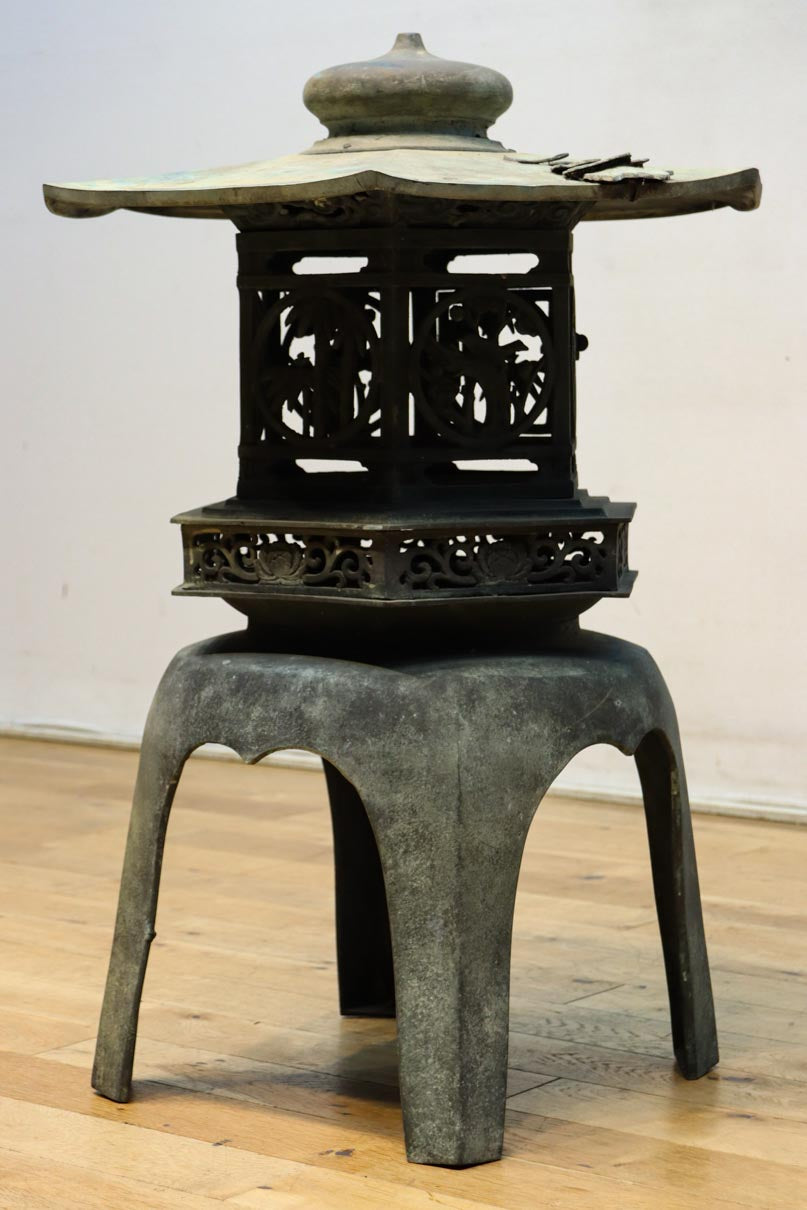 松竹梅の透かし模様が風情ある灯籠 DC8625 – 古福庵 [ KOFUKUAN