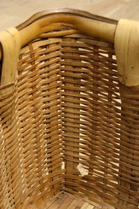 使い馴染んだ味わいある竹製角カゴ　DC8628