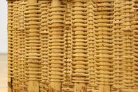 使い馴染んだ味わいある竹製角カゴ　DC8628