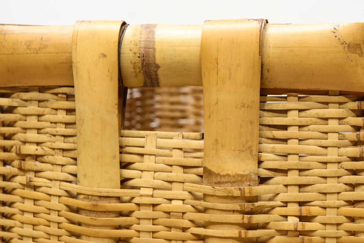 使い馴染んだ味わいある竹製角カゴ DC8628 – 古福庵 [ KOFUKUAN