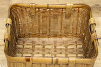 使い馴染んだ味わいある竹製角カゴ　DC8628