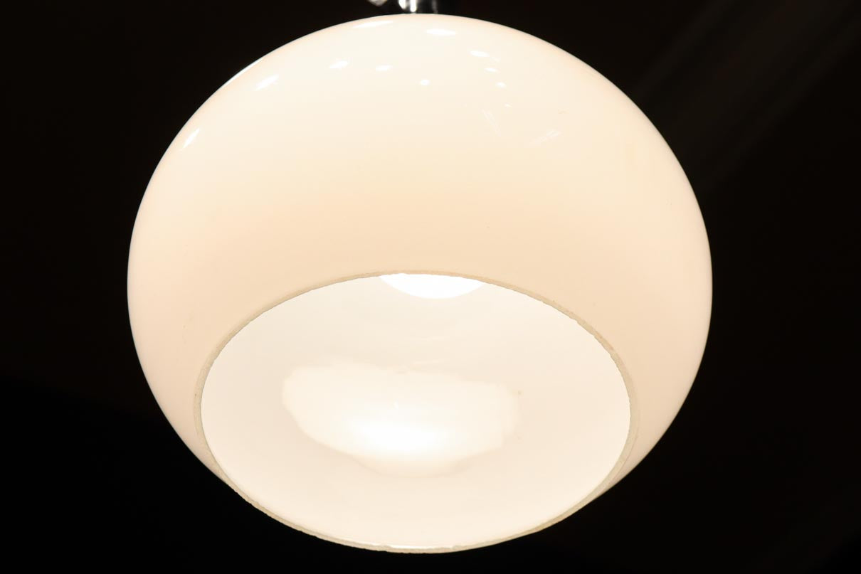 丸いお椀型の上品な電笠　DC8634