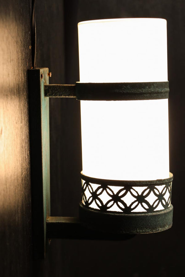 七宝柄の装飾金具で和の趣きあるブラケット　DC8635