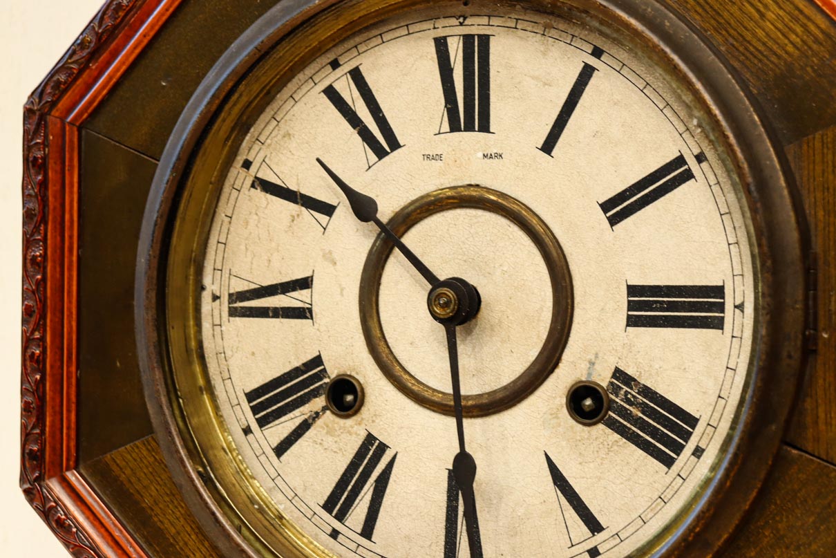 Antique tool (Wall clock) DC8649