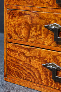 上質な杢目模様の気品ある針箱　DC8674