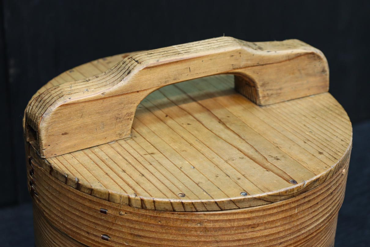 Antique tools DC8684