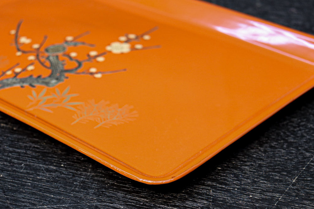 朱漆に添えられた梅の木で風情溢れるお屠蘇セット DC8689 – 古福庵