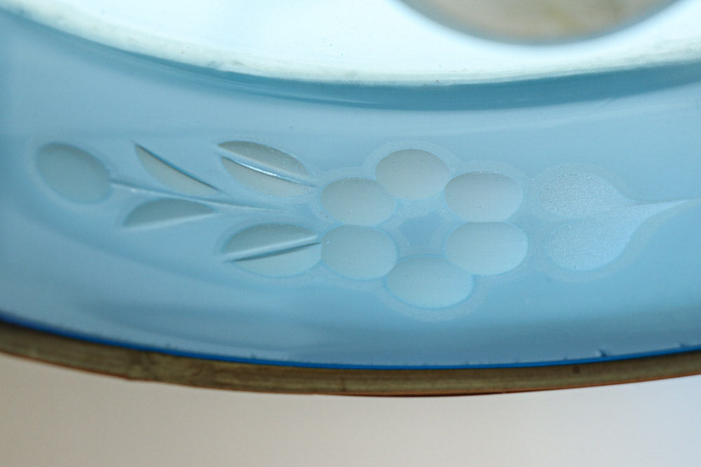 水色ガラスを竹フレームで飾る風流な電笠　DC8708