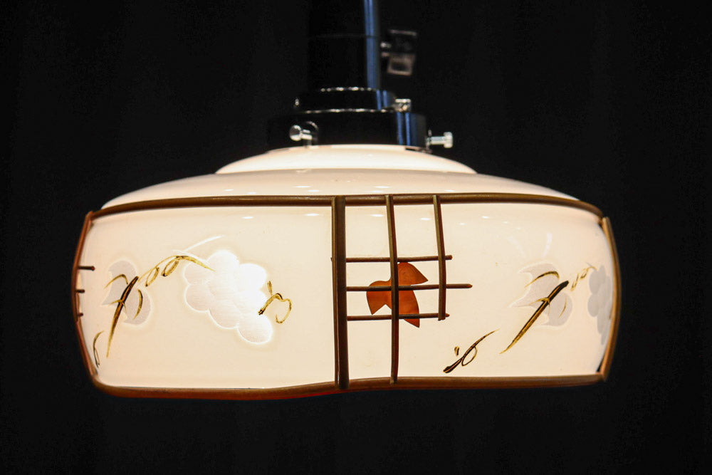 紅葉のセル装飾が可愛らしい電笠　DC8709