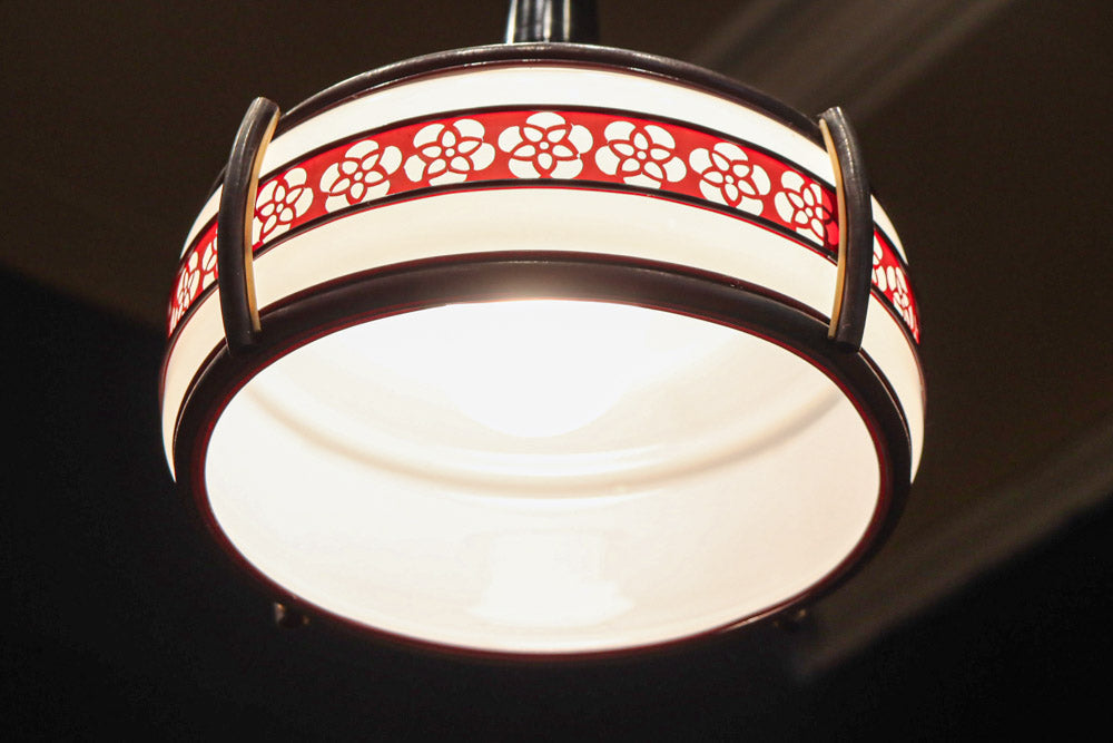 朱セルの花柄帯装飾でレトロな面持ちの電笠　DC8712