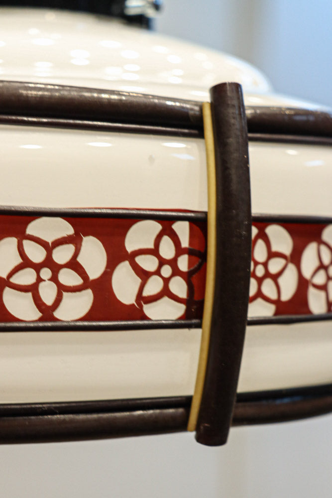 朱セルの花柄帯装飾でレトロな面持ちの電笠　DC8712