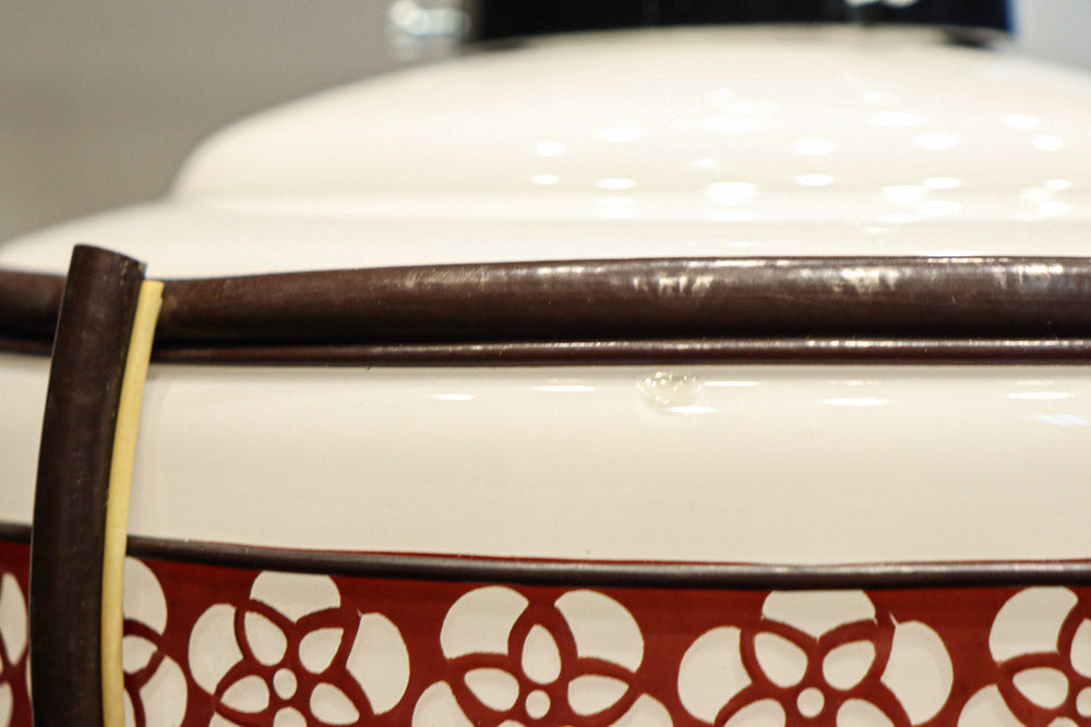 朱セルの花柄帯装飾でレトロな面持ちの電笠　DC8712