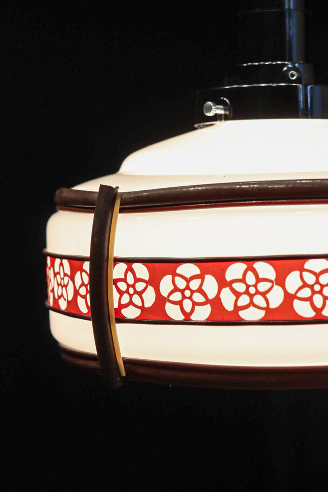 朱セルの花柄帯装飾でレトロな面持ちの電笠　DC8712