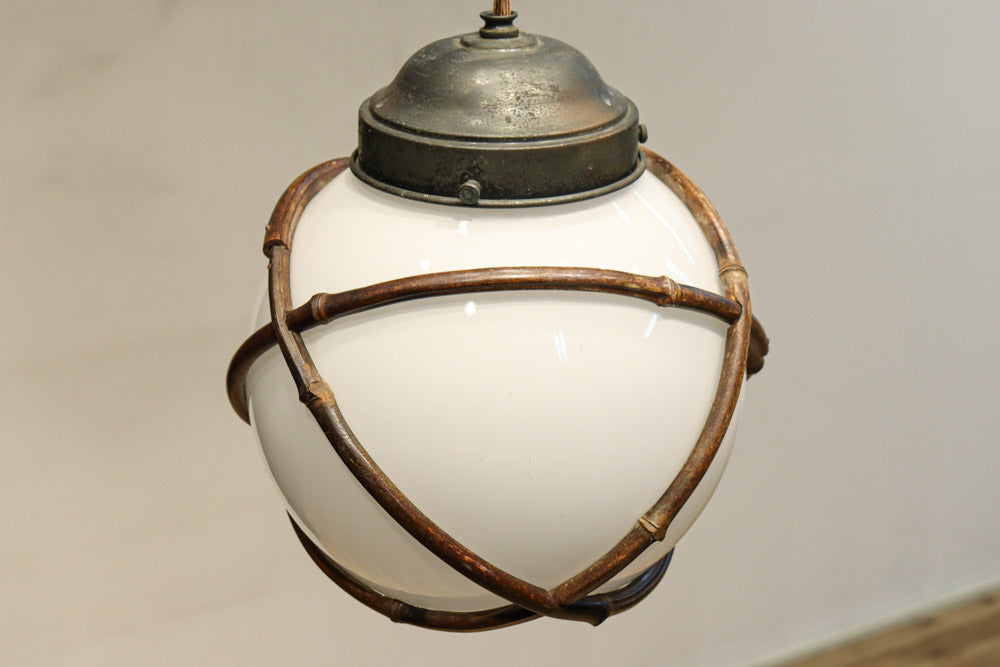 竹フレームを纏う球体の電笠　DC8716