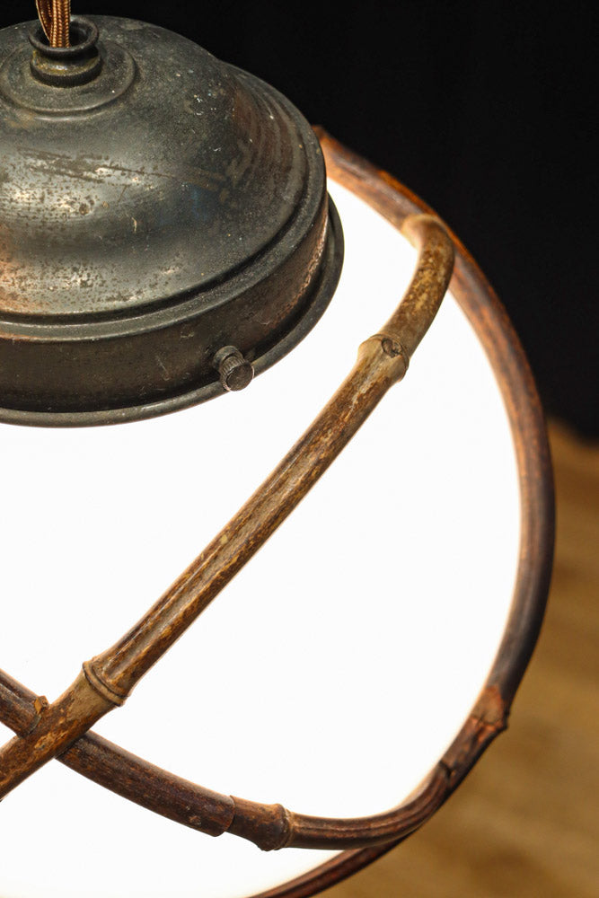 竹フレームを纏う球体の電笠　DC8716