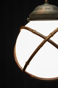 竹フレームを纏う球体の電笠　DC8716