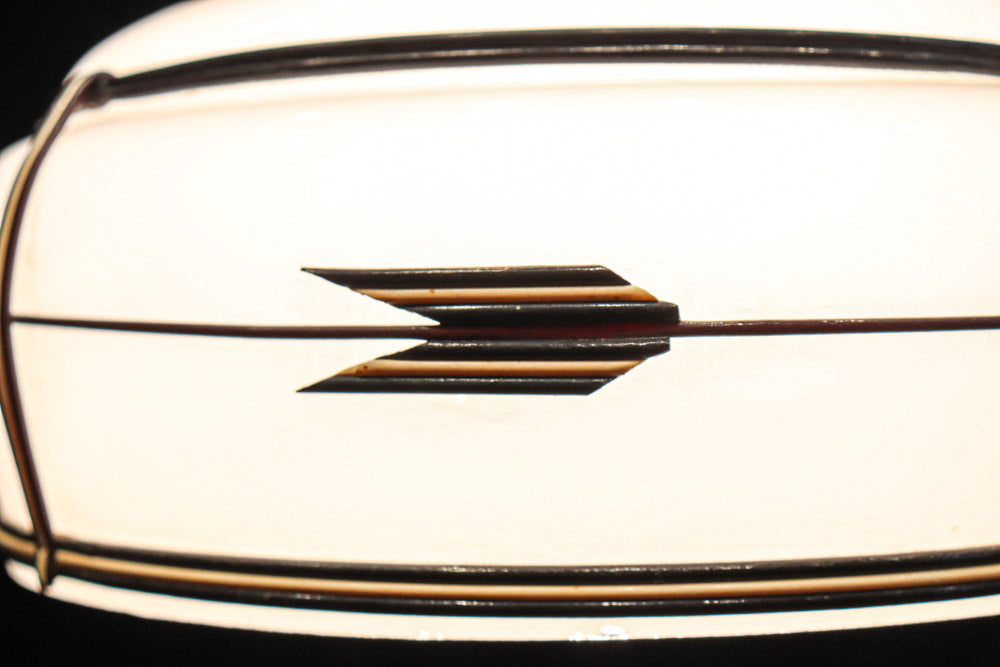 梅の透かし絵に和柄文様を添えた気品ある電笠　DC8717