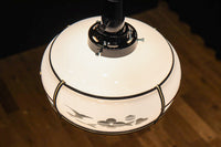 梅の透かし絵に和柄文様を添えた気品ある電笠　DC8717