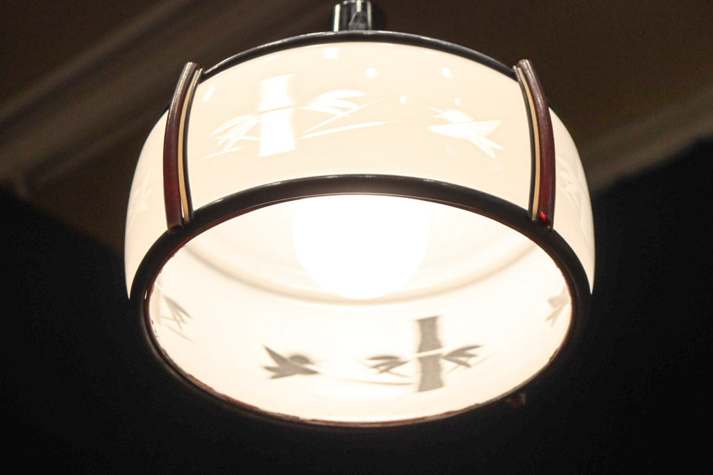 風情漂う竹雀の和柄が浮かぶ電笠　DC8718