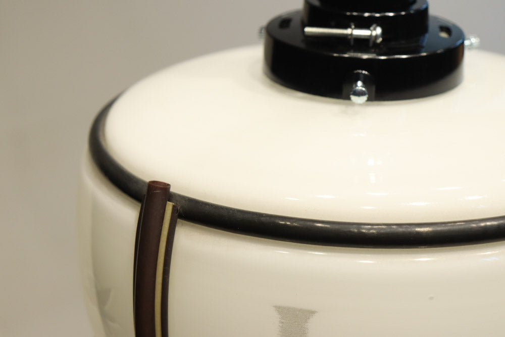 風情漂う竹雀の和柄が浮かぶ電笠　DC8718