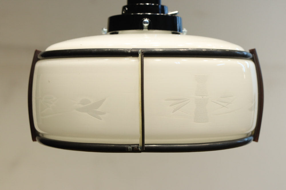 風情漂う竹雀の和柄が浮かぶ電笠　DC8718