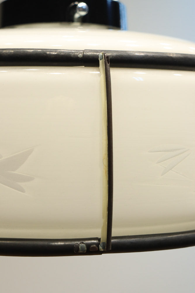 風情漂う竹雀の和柄が浮かぶ電笠　DC8718