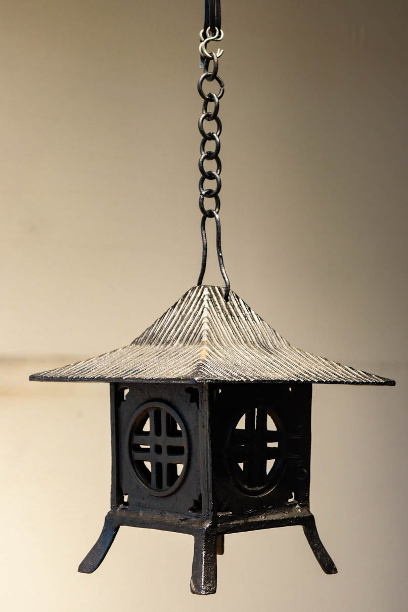 Hanging lanterns DC8733