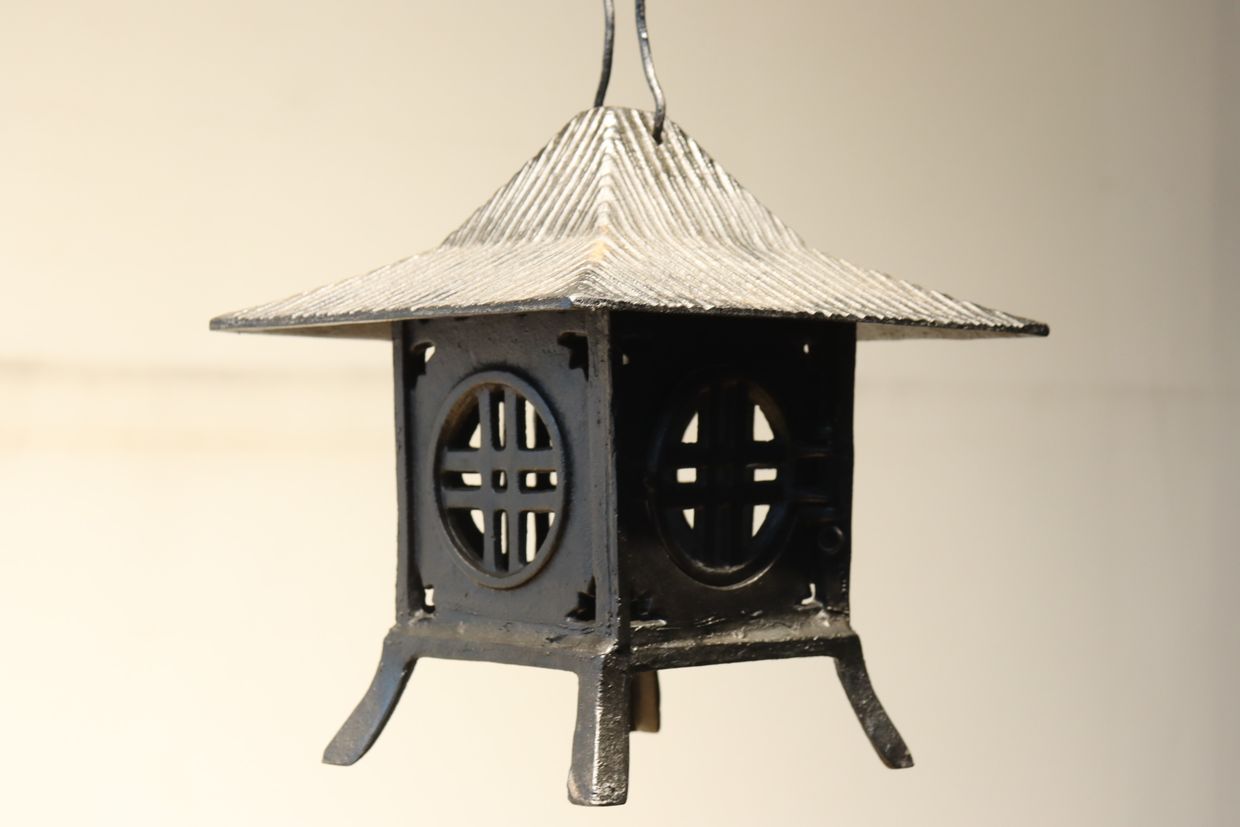 Hanging lanterns DC8733