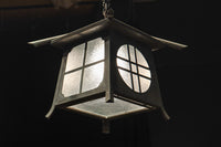 ダイヤガラス窓で煌びやかな角型吊り灯籠　DC8735