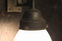 菊菱透かし絵金具とプレス模様の笠で和モダンなブラケット　DC8755