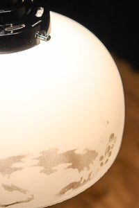 和柄模様を施した風情あるお椀型電笠　DC8758