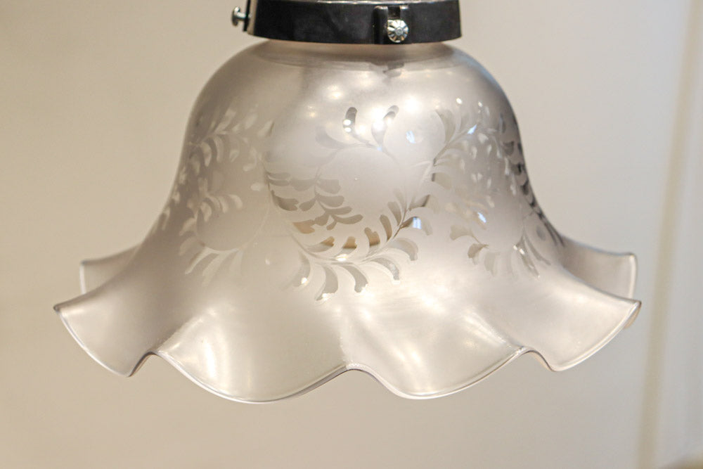 大正浪漫!! 柔らかなフリルの笠から優しい明かりが漏れる電笠 DC8759