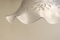 大正浪漫!! 柔らかなフリルの笠から優しい明かりが漏れる電笠　DC8759